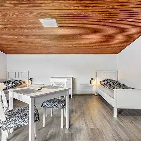 Apartman Small 3 Monteurs *